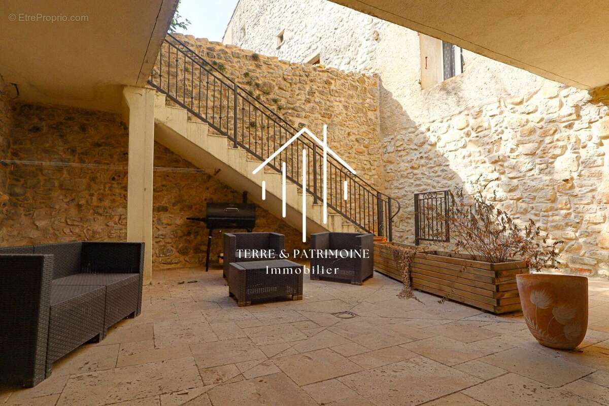 Maison de village de caractère – Saint-Remèze, aux portes des Gorges de l'Ardèche - photo 3
