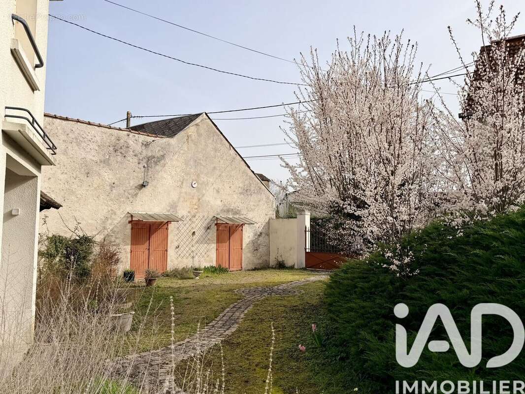 Photo 8 - Maison à CLERY-SAINT-ANDRE