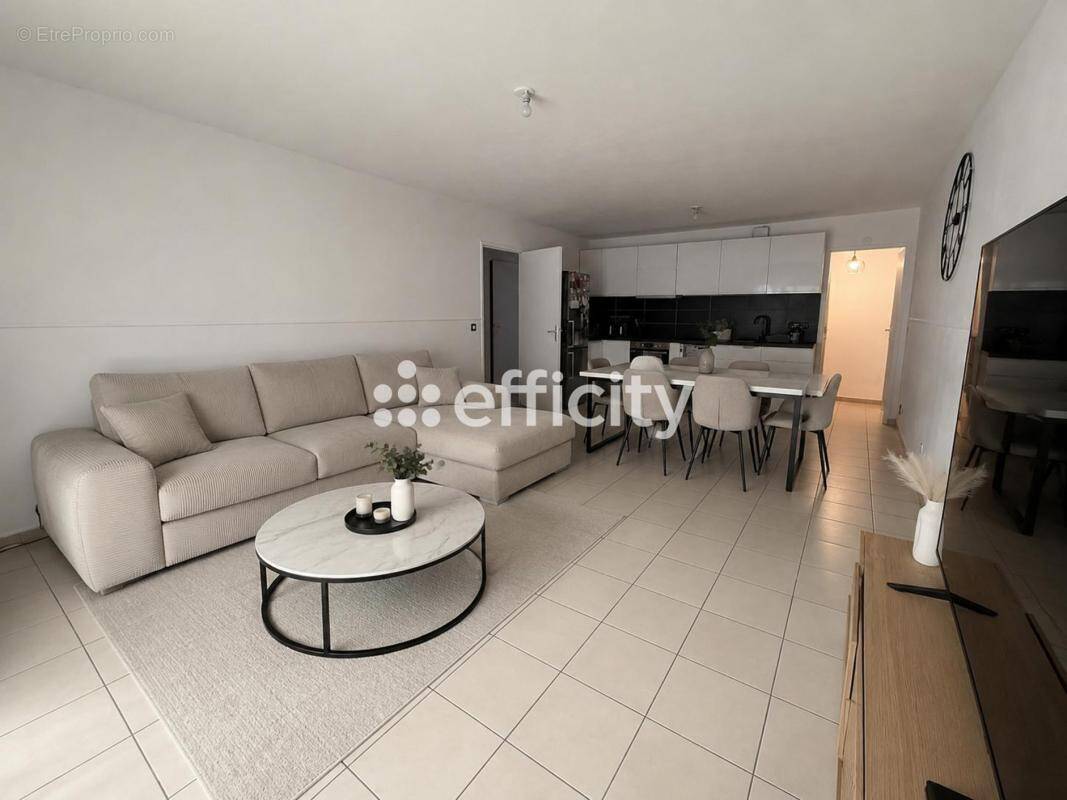 Appartement à MARSEILLE-15E