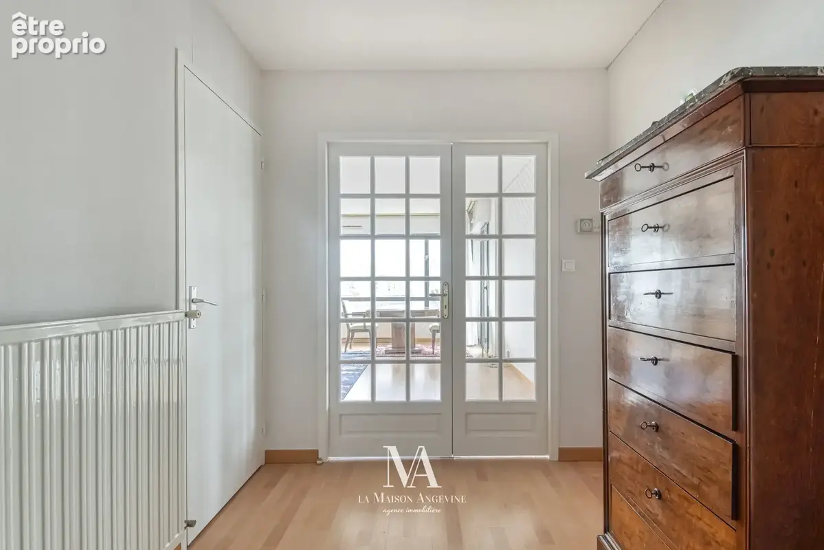Angers   superbe t3 de 73 m2 avec vue exceptionnelle et grand garage - photo 6