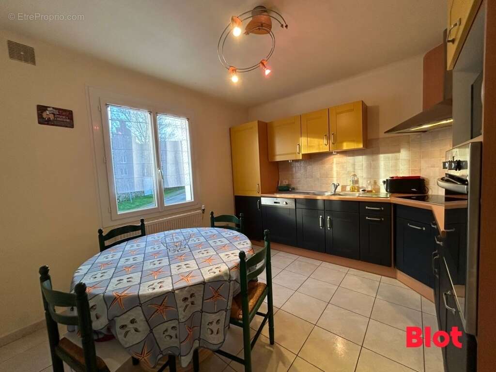 Appartement à SAINT-COULOMB