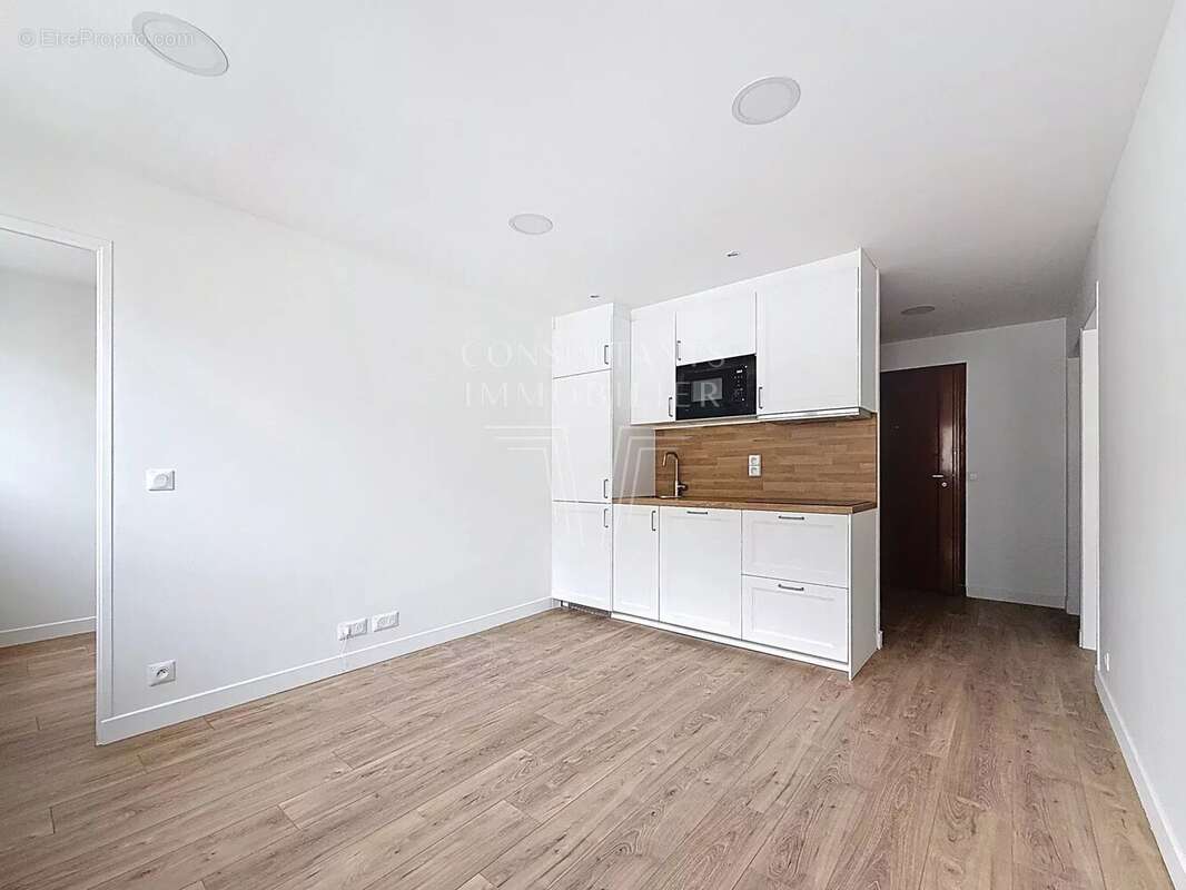 Appartement à PARIS-15E