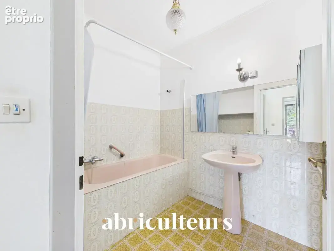 Appartement 3 pièces lumineux – Quartier La Torse – en vente à Aix-en-Provence (13100) - photo 13