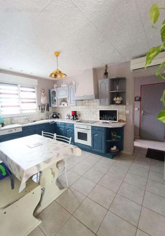 Maison/villa 150 m2 - photo 4
