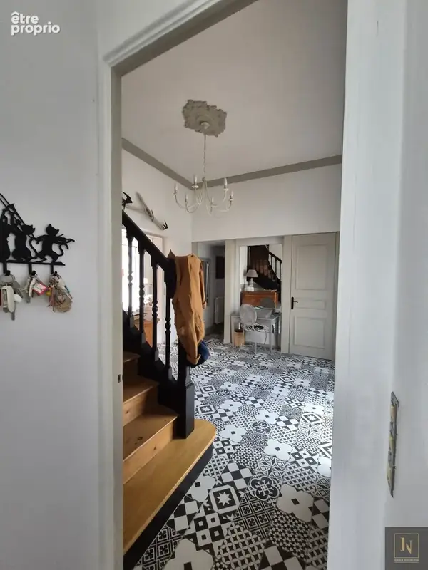 Bien d'exception Maison de VILLE 5 Chambres Garage Saint-Pere-en-Retz (44320)- Pays de RETZ - photo 7