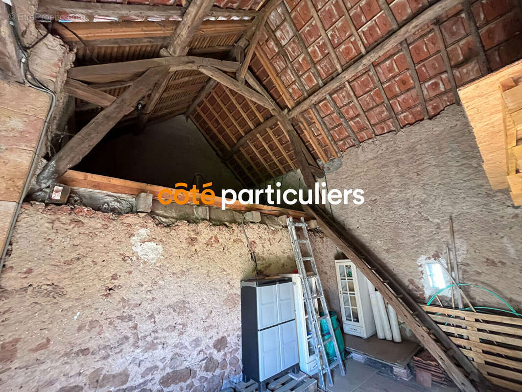 Maison à SAINT-VITTE