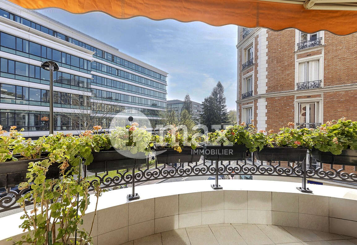 Appartement à LEVALLOIS-PERRET