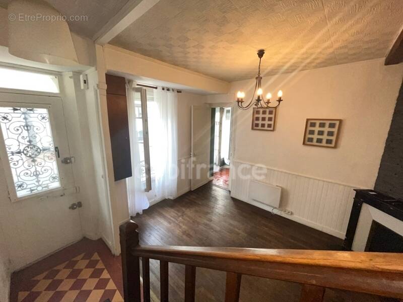 Maison à CHATEAU-RENARD