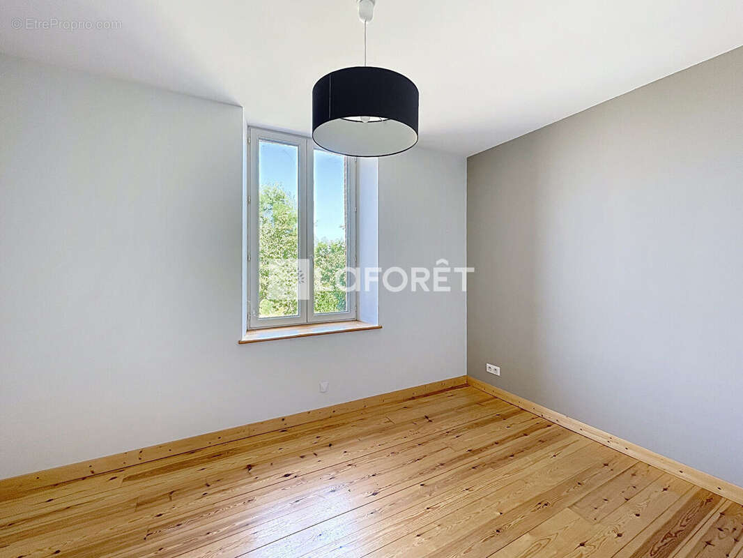 Maison à CASTELSARRASIN