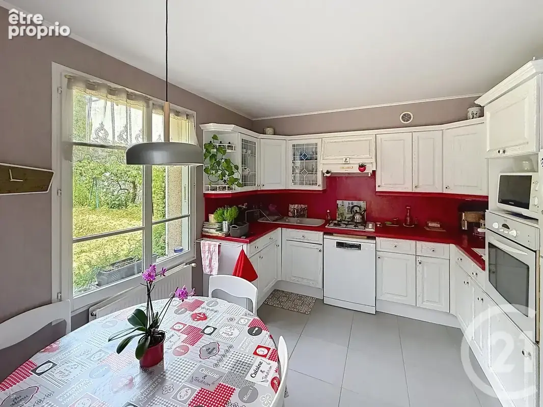 Maison 6 pièces 146 m² à vendre à Chartres (28000) - photo 4