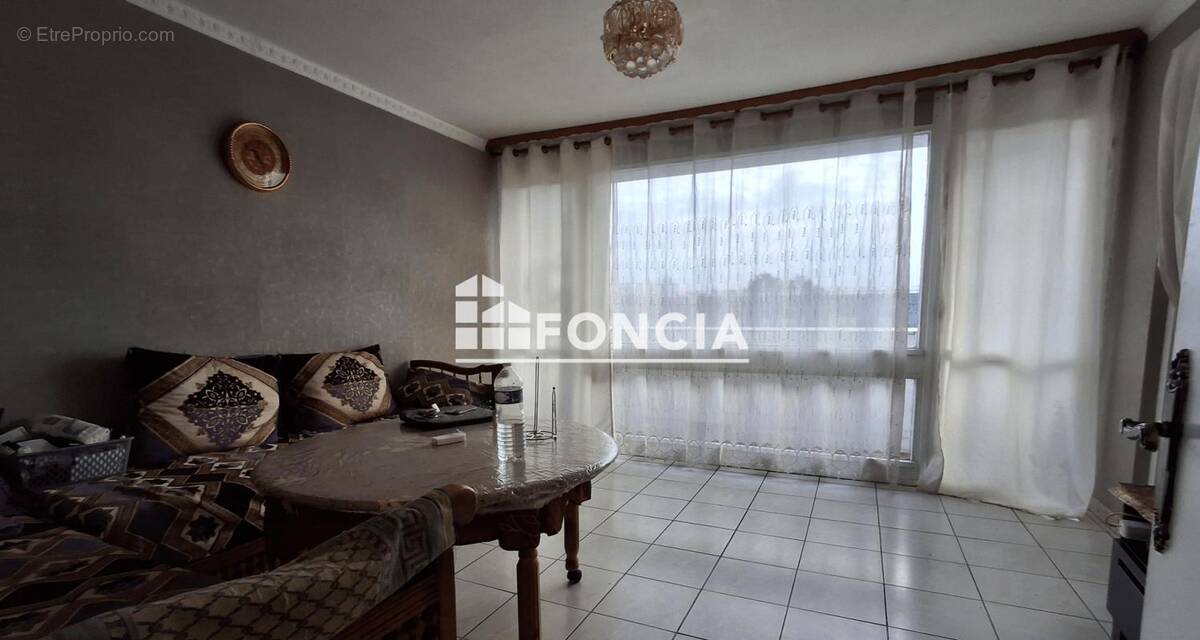 Appartement à VILLIERS-LE-BEL