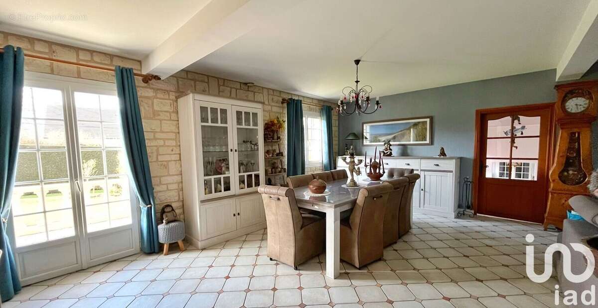 Photo 2 - Maison à SAVIGNIES