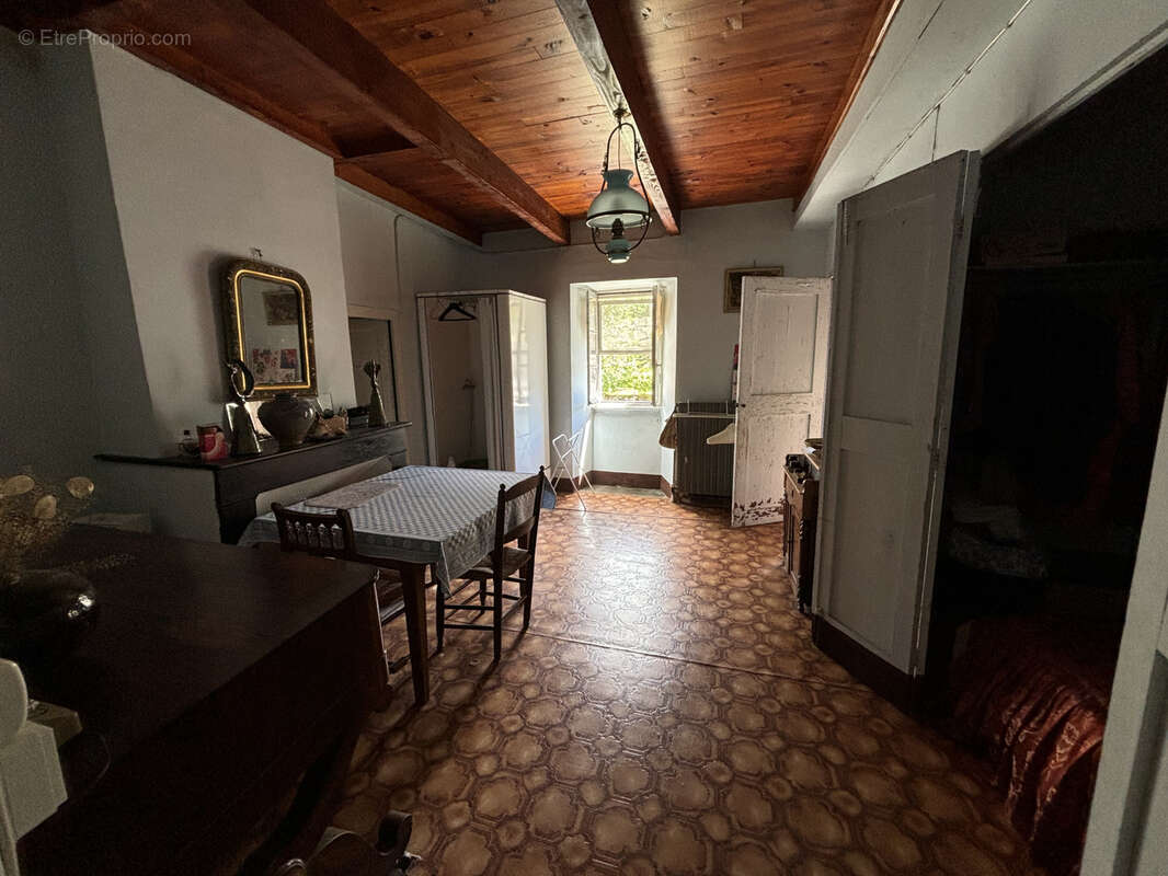 Maison à SAINT-JEAN-ET-SAINT-PAUL