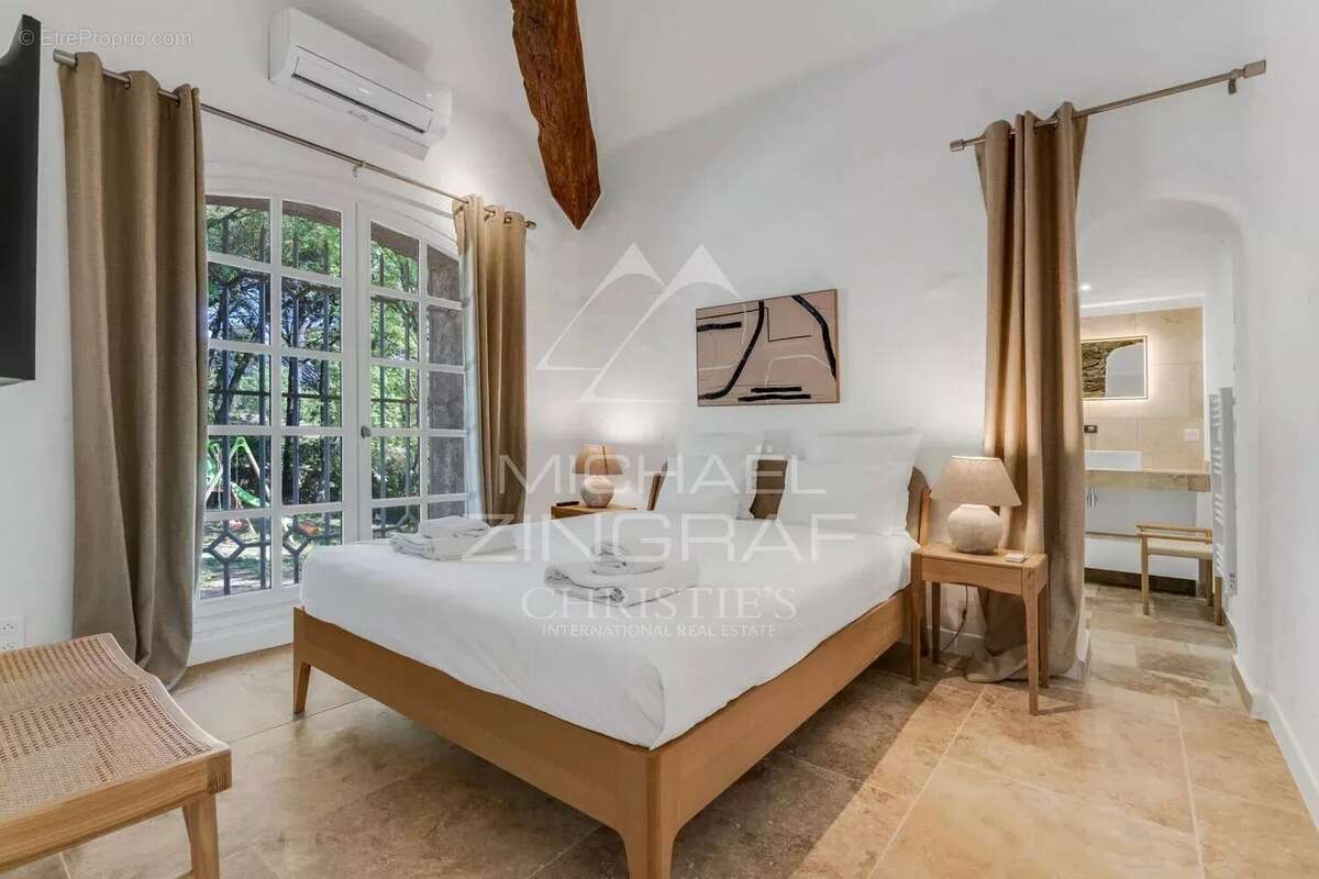 Maison à GRIMAUD