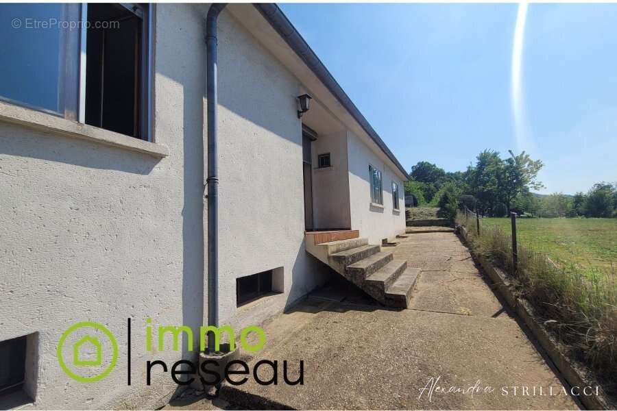 Maison à HOMBOURG-HAUT