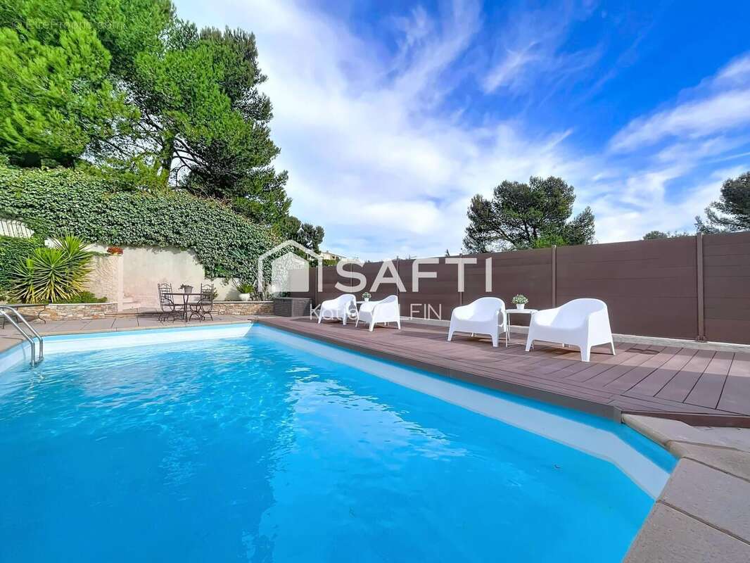 Photo 2 - Maison à CARNOUX-EN-PROVENCE