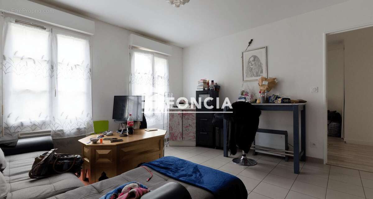 Appartement à MOISSY-CRAMAYEL