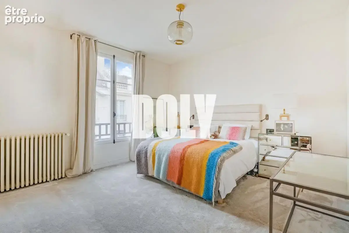 Neuilly-sur-seine – perronet – hôtel particulier de 350 m² – terrasse arborée – voie privée - photo 12