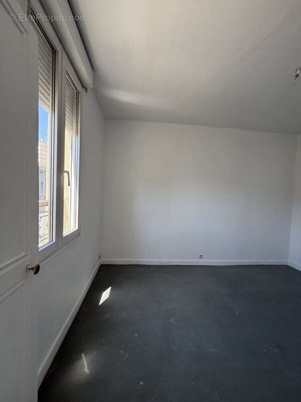 Appartement à IVRY-SUR-SEINE