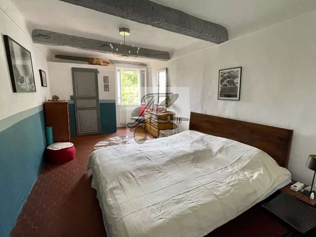 Appartement à SEILLANS