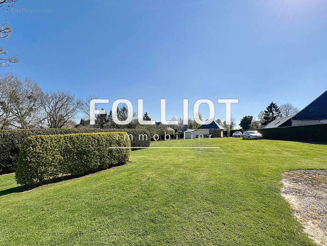 Maison à AMAYE-SUR-SEULLES