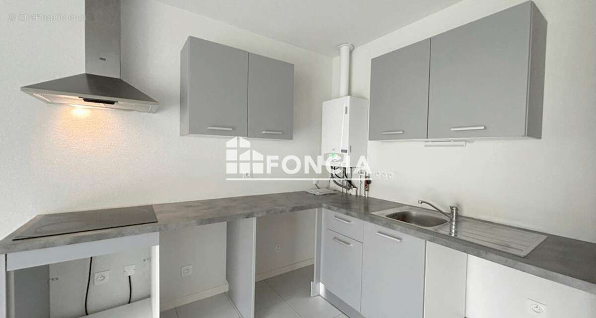 Appartement à TOSSE