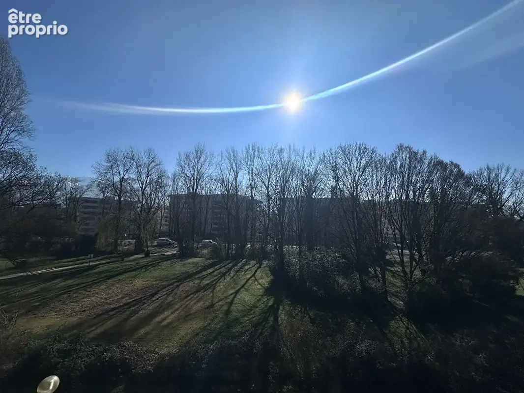 Appartement à MEYLAN