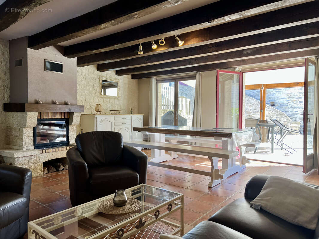 Maison à SALVAGNAC-CAJARC