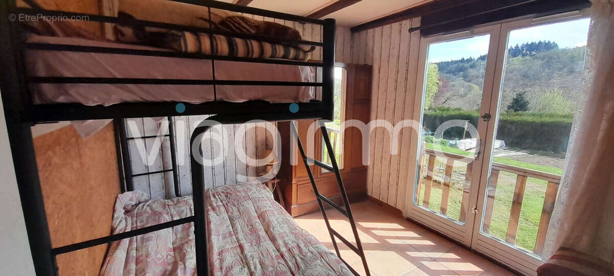 Maison à MOUX-EN-MORVAN