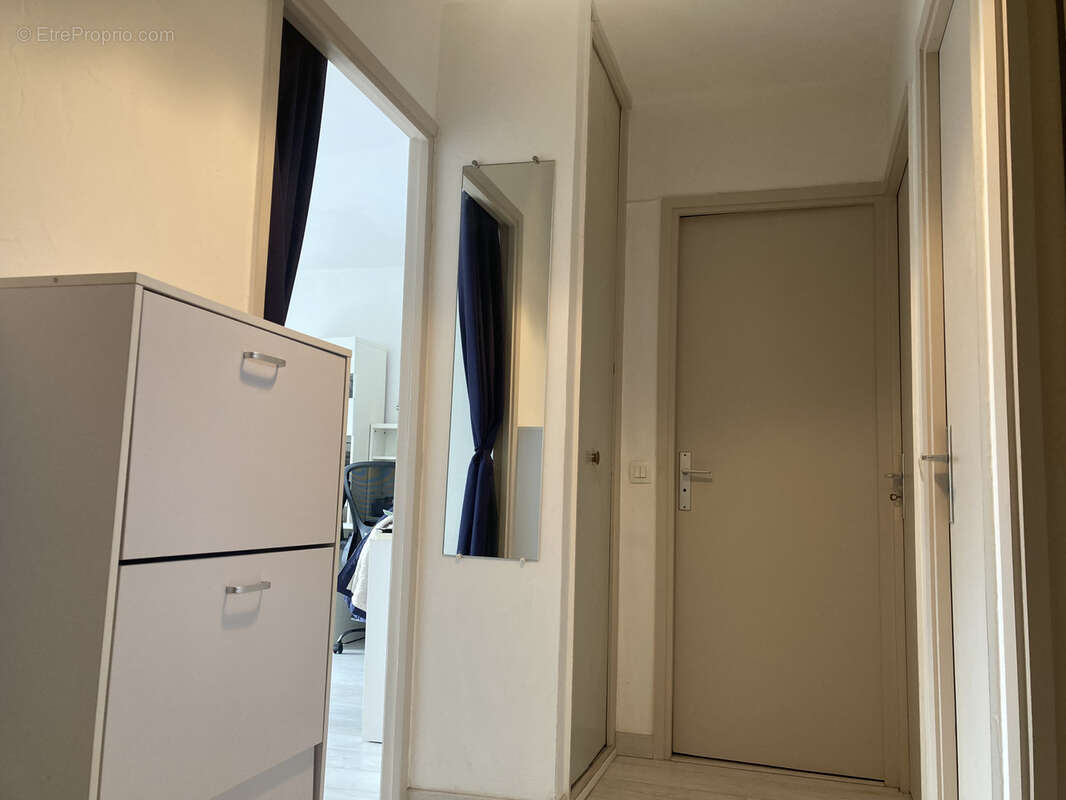 Appartement à HYERES