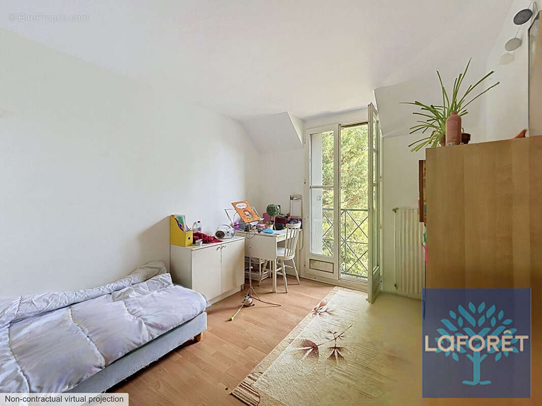 Maison à VIGNEUX-SUR-SEINE