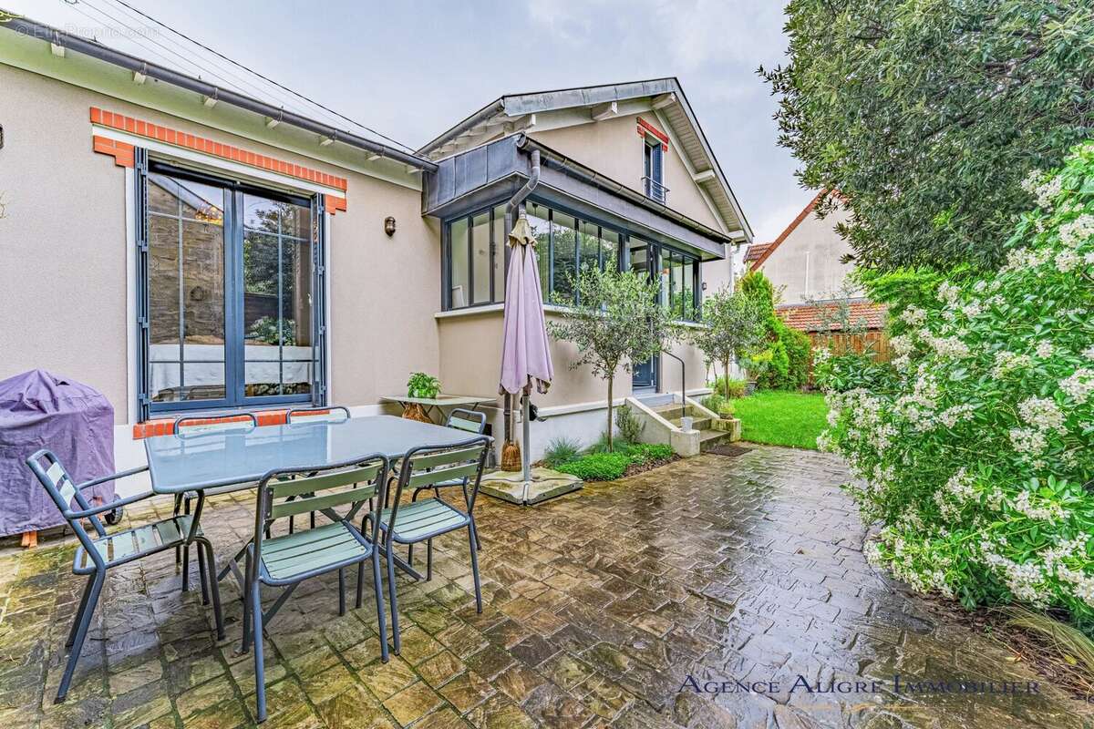 Maison à CROISSY-SUR-SEINE