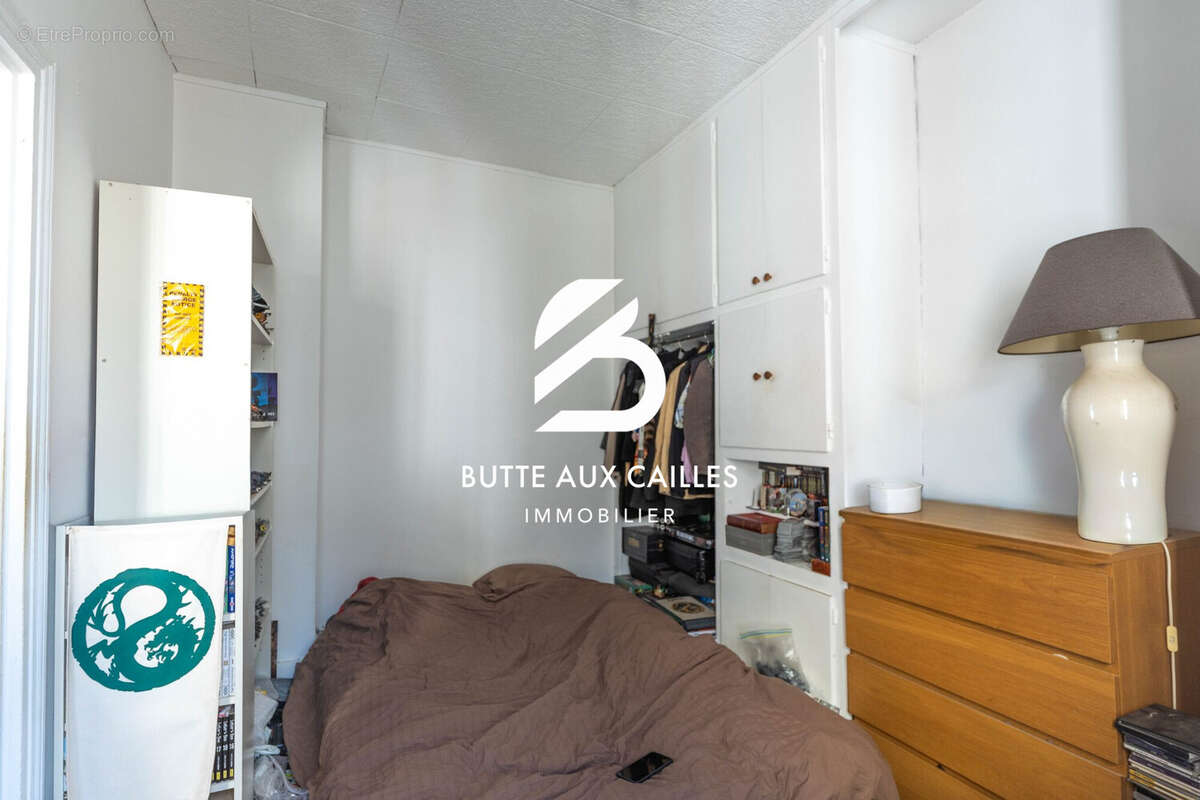 Appartement à PARIS-14E