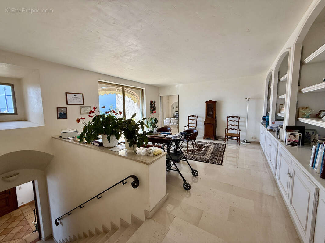 Maison à ROQUEBRUNE-CAP-MARTIN