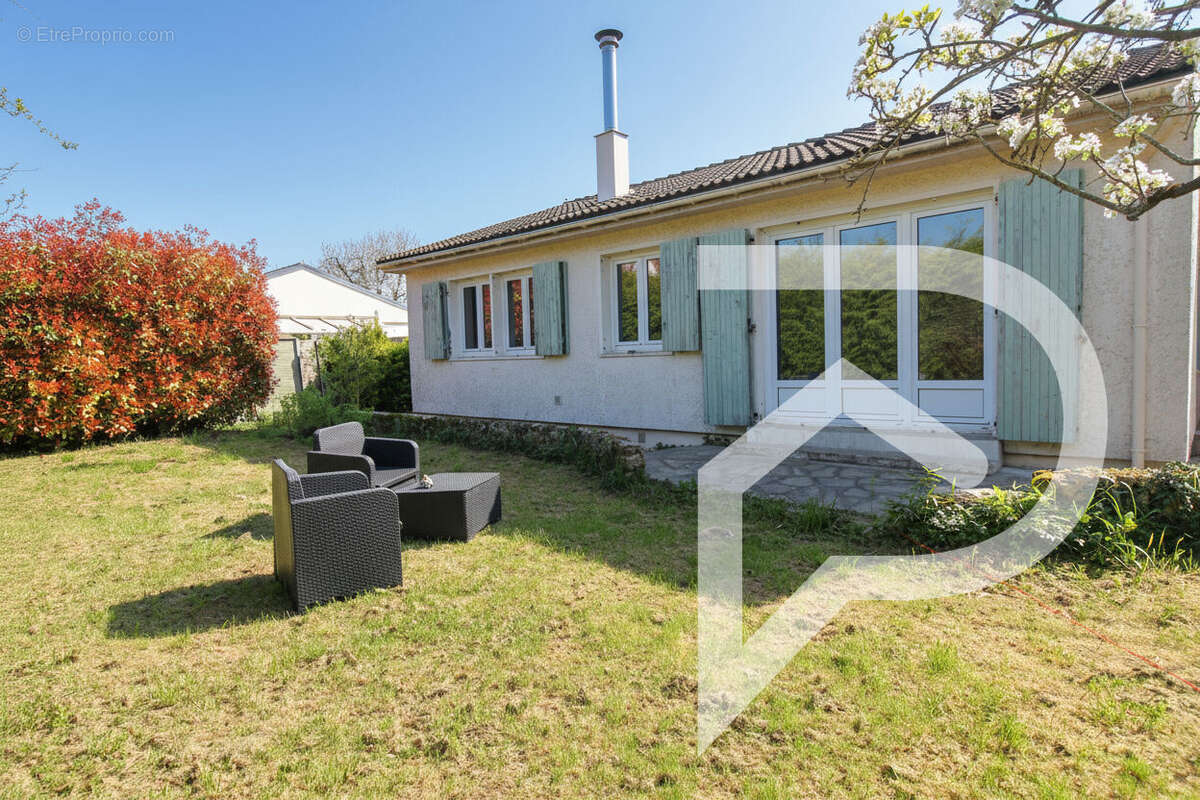 Maison à GRANDFRESNOY