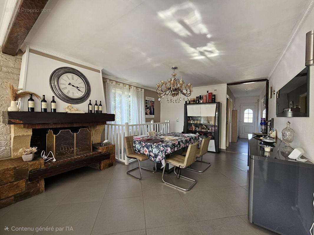 Maison à LE PERRAY-EN-YVELINES