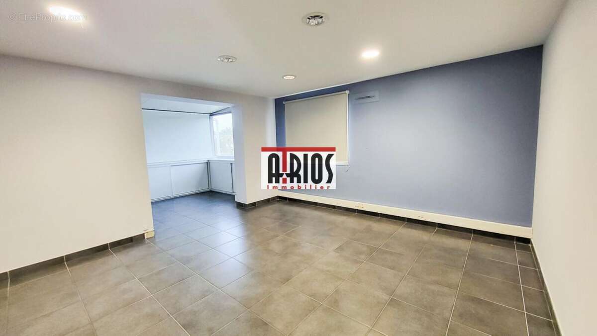 Commerce à SANARY-SUR-MER