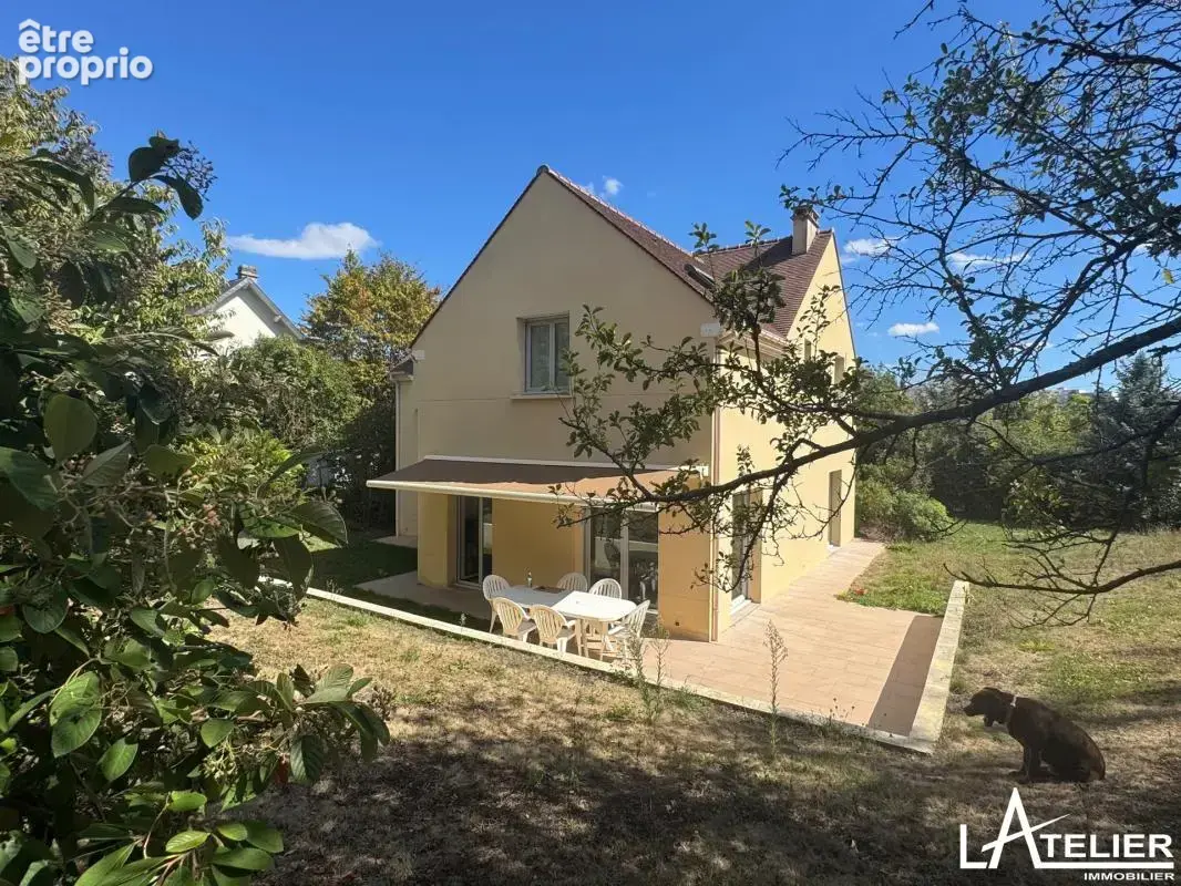 Maison à MAREIL-MARLY