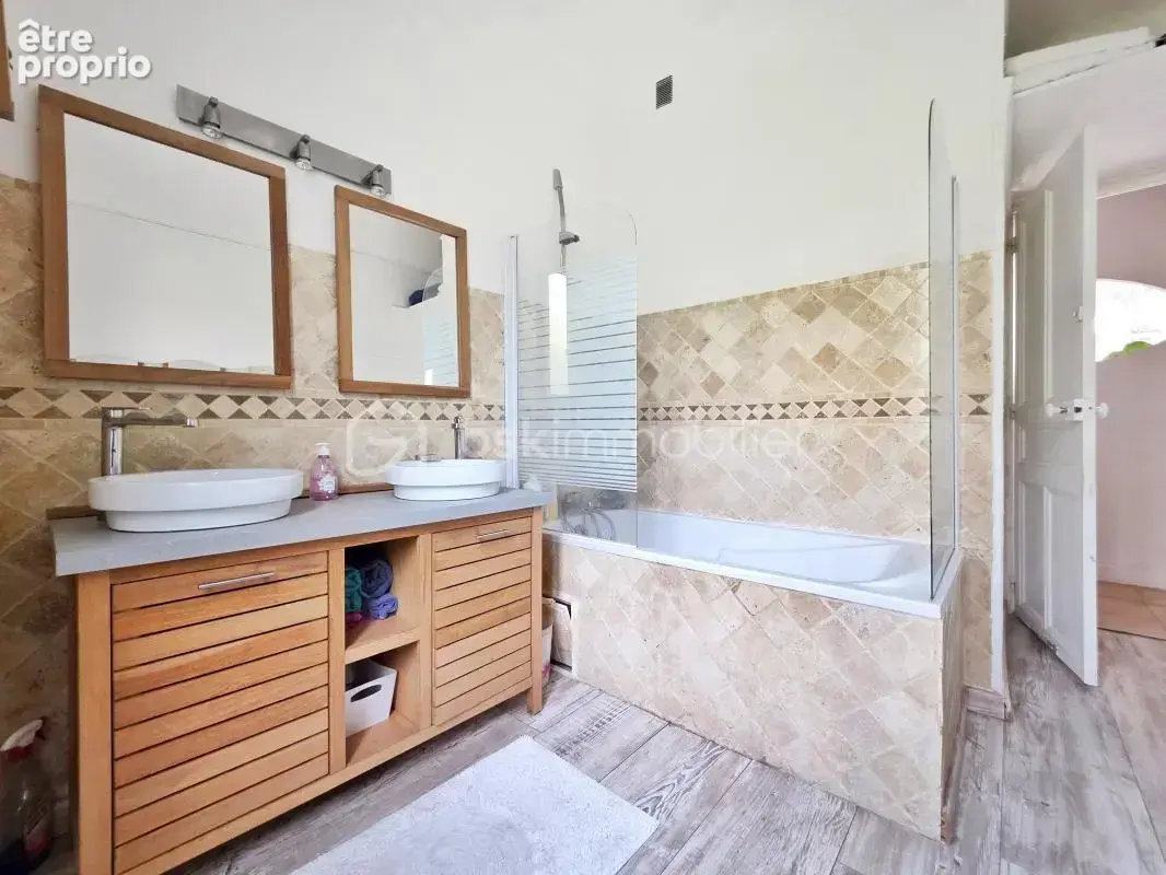 Faron vue mer. duplex de +100 m² Jardin, Studio, garage - photo 8