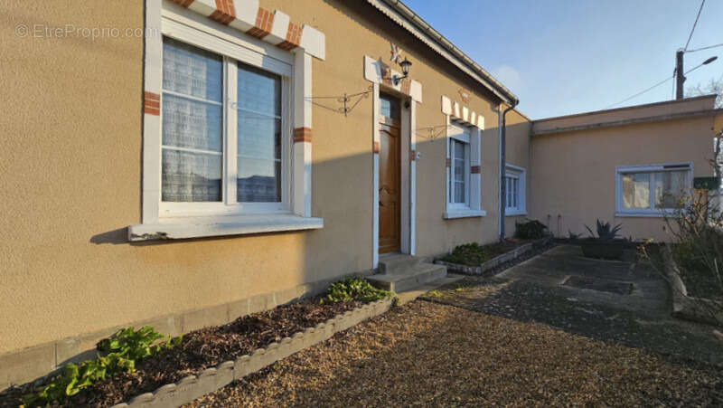 Maison à CHATEAU-LA-VALLIERE