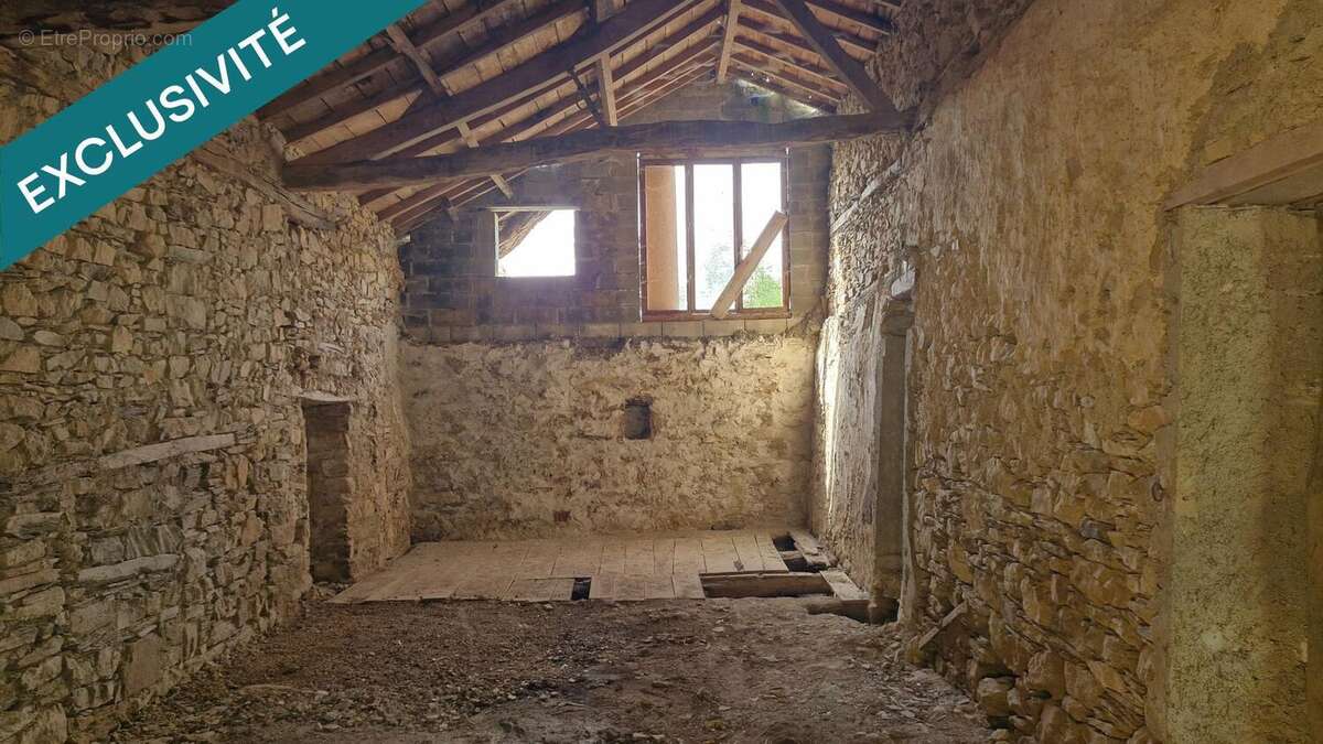 Photo 7 - Maison à ESPERAUSSES