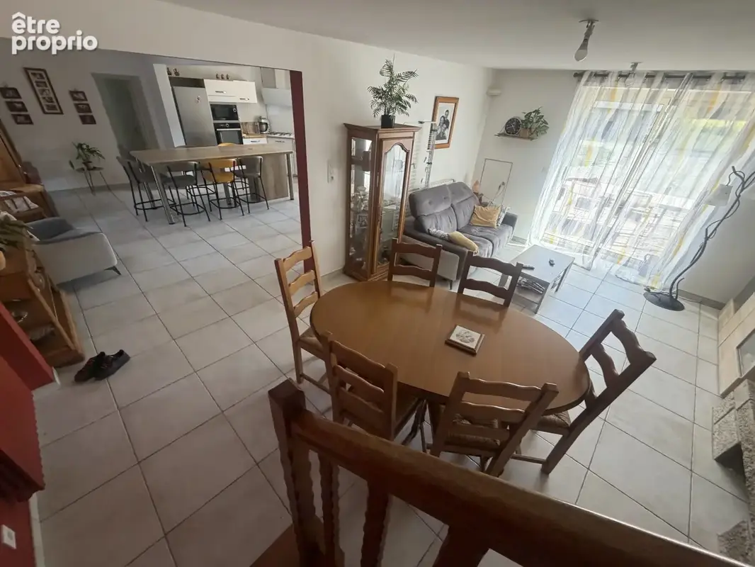 Maison 10 pièces 230 m² à vendre à Sainte-Marie (35600) - photo 4