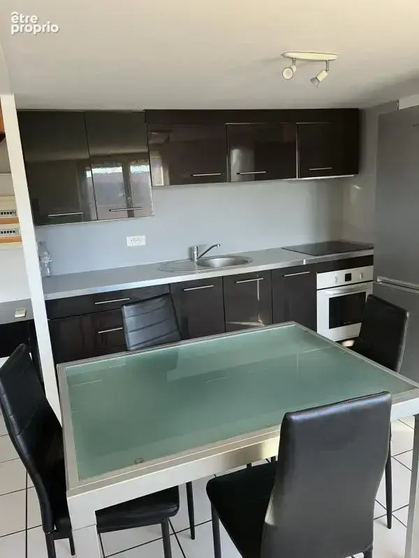 Appartement t1/2 pelissanne - photo 3