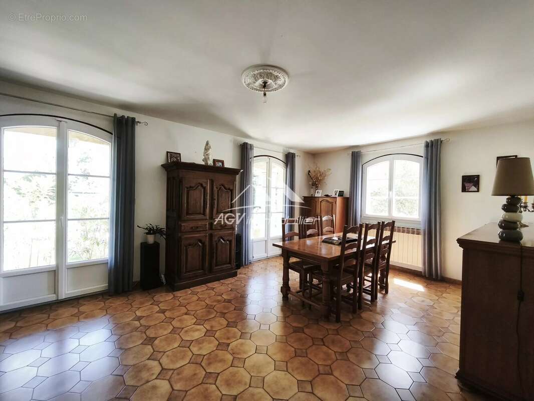 Maison à SALINDRES