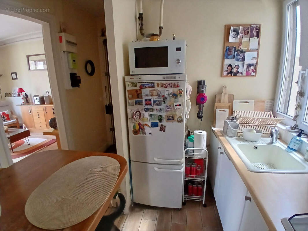 Appartement à PARIS-11E