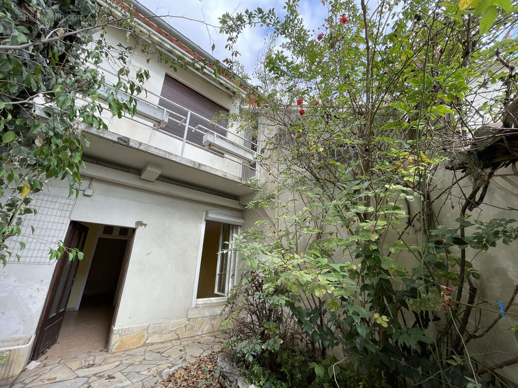 Maison à NIMES