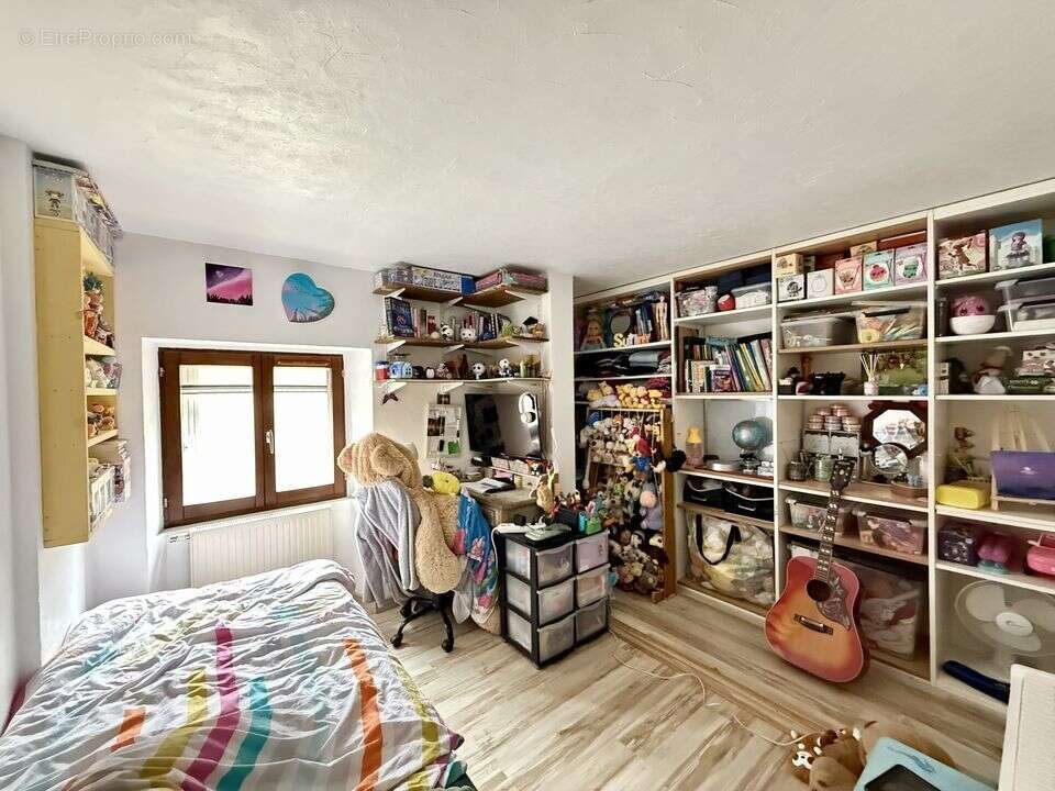 Maison à DONNEMARIE-DONTILLY