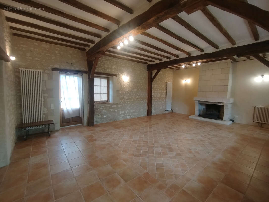Maison à PARCAY-SUR-VIENNE