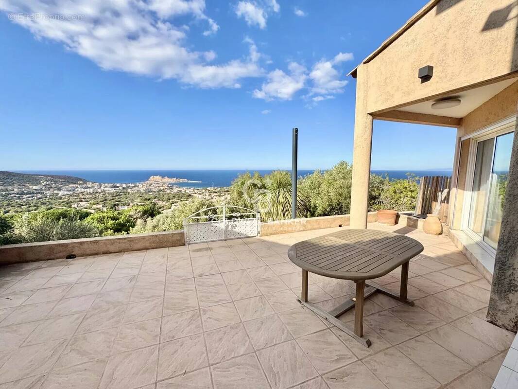 Maison à L&#039;ILE-ROUSSE