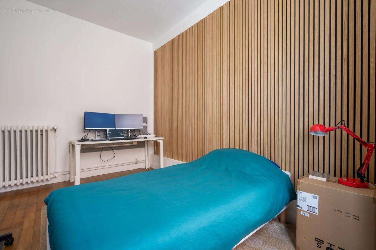 Appartement à PARIS-10E